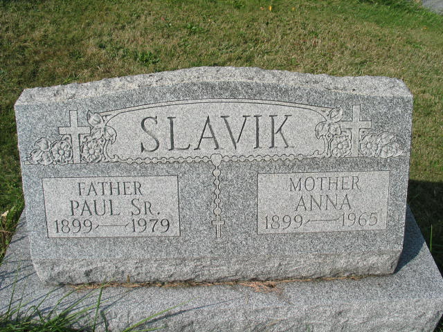 Paul and Anna Slavik Sr.